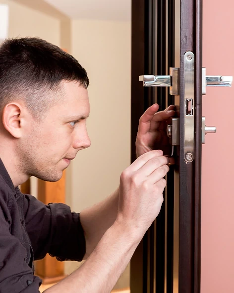 : Professional Locksmith For Commercial And Residential Locksmith Services in Claremont, CA