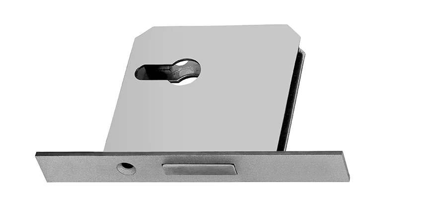 Fix A Deadbolt Door Lock in Claremont, California